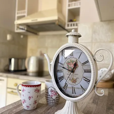 Apartment Romantica *